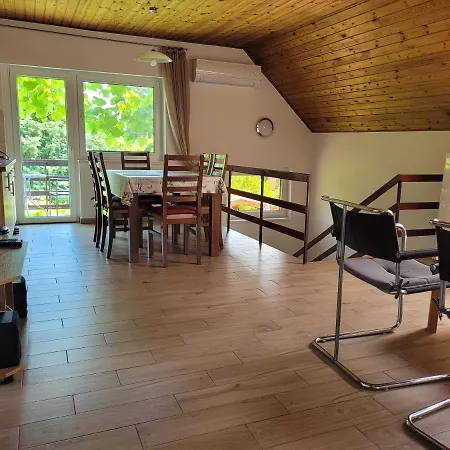 Liliom * Balatonboglar